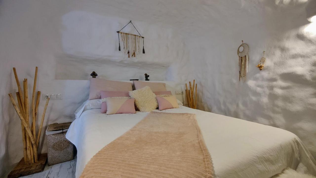 Cueva Otto Privada Villa Baza Luaran gambar