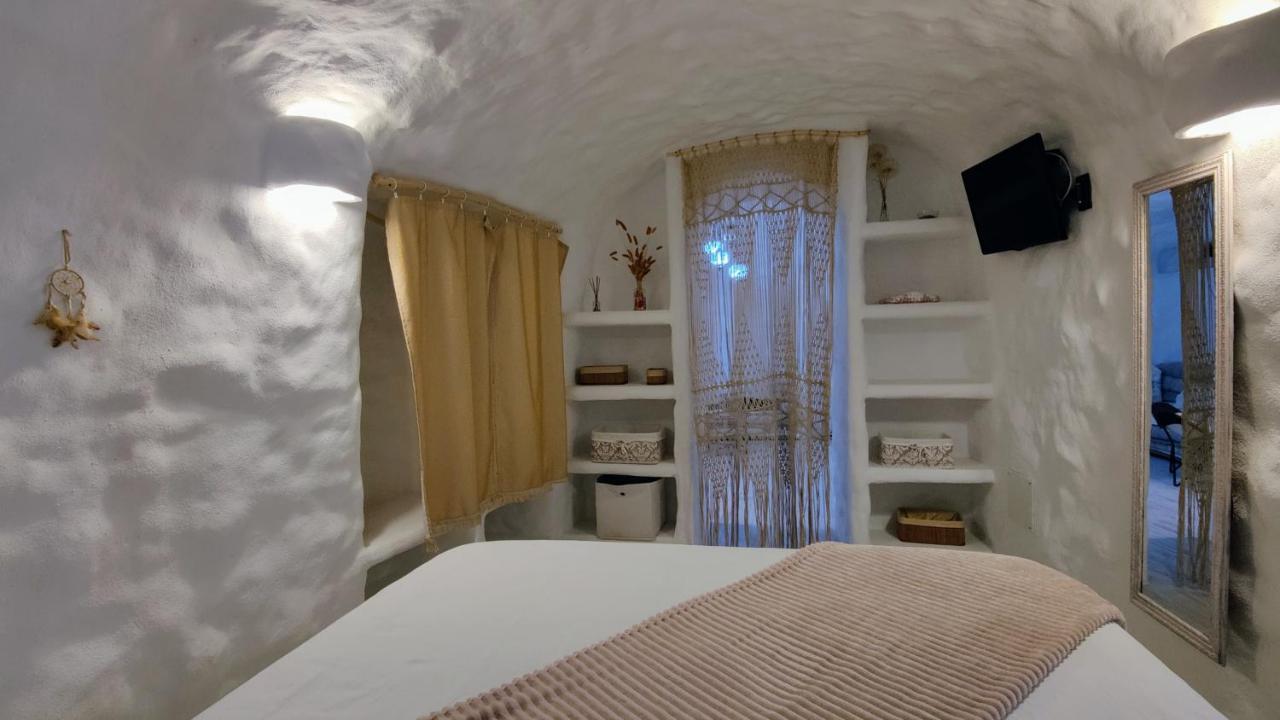 Cueva Otto Privada Villa Baza Luaran gambar